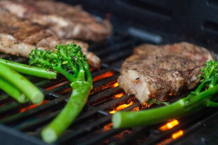 Seared steaks with balsamic reduction